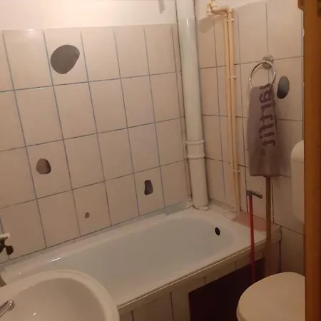 Garsoniera Apartment *