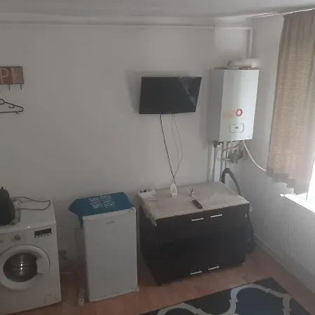 Garsoniera Apartment *